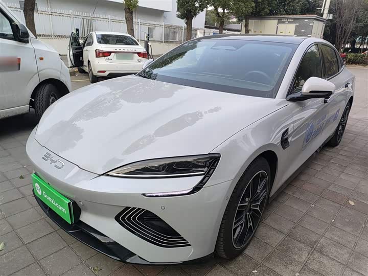 Фото 1 - BYD Seal