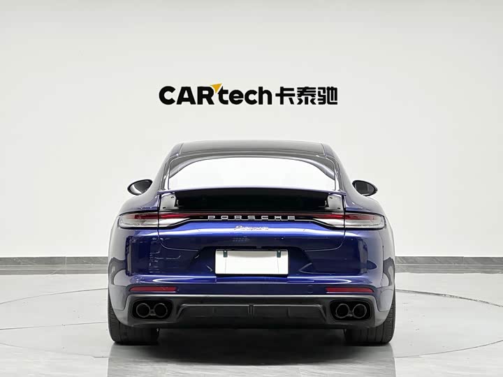 Фото 7 - Porsche Panamera