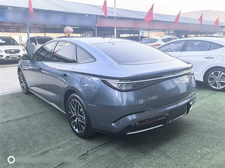 Фото 4 - BYD Seal