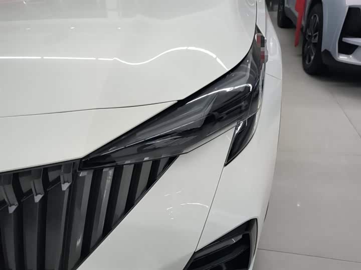 Фото 24 - GAC Trumpchi GS3