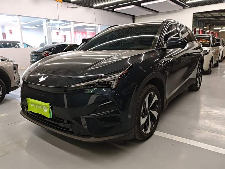 Фото 1 - BAIC Arcfox Alpha T5