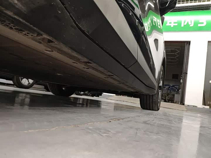 Фото 21 - BAIC Arcfox Alpha T5