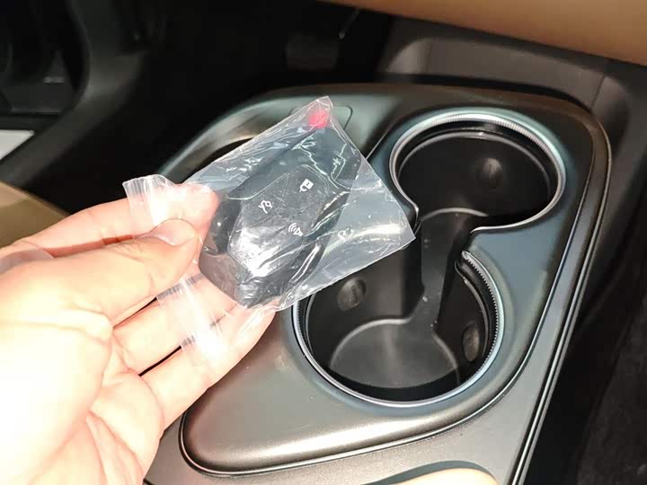 Фото 9 - BAIC Arcfox Alpha T5