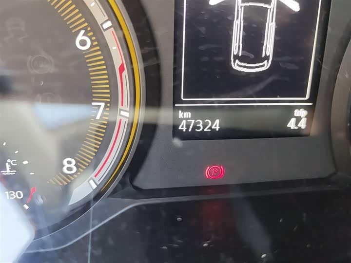 Фото 5 - Volkswagen Tharu