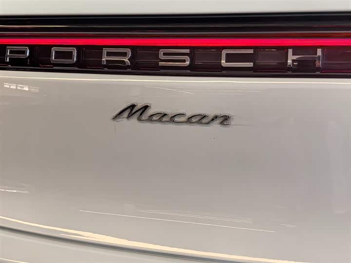 Фото 21 - Porsche Macan