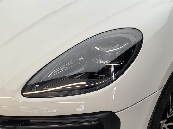 Фото 34 - Porsche Macan