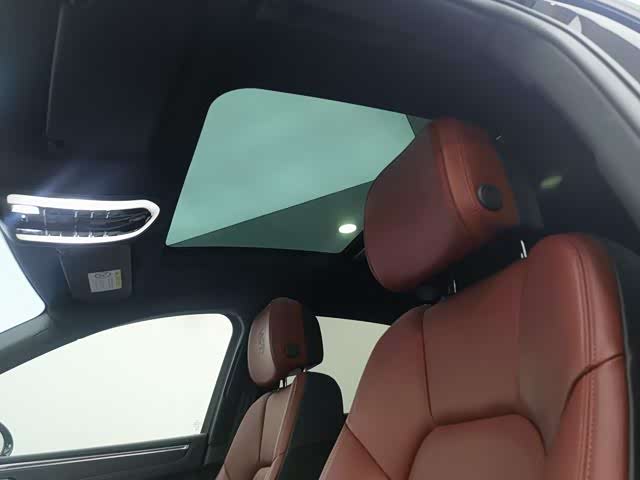 Фото 7 - Porsche Macan