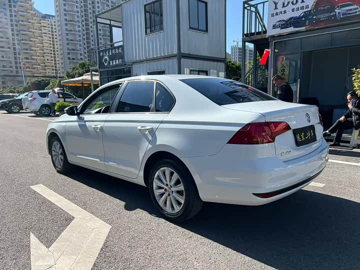 Фото 4 - Volkswagen Bora