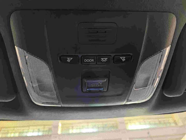 Фото 16 - Toyota Levin