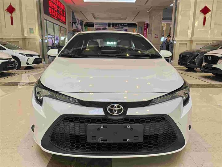 Фото 2 - Toyota Levin