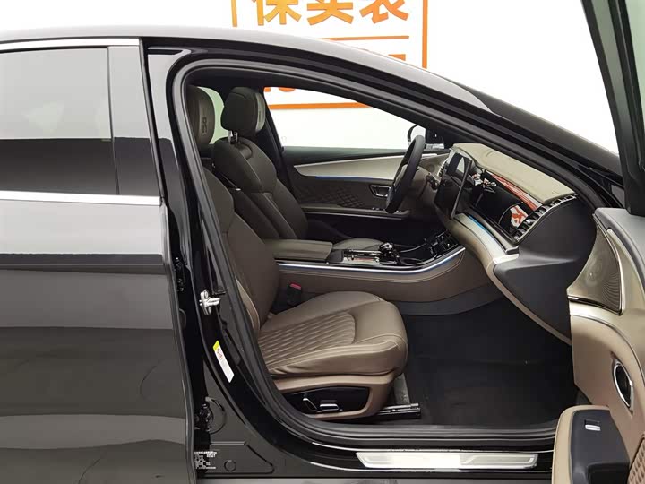 Фото 23 - BYD Han