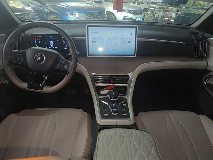 Фото 12 - BYD Song Pro Hybrid