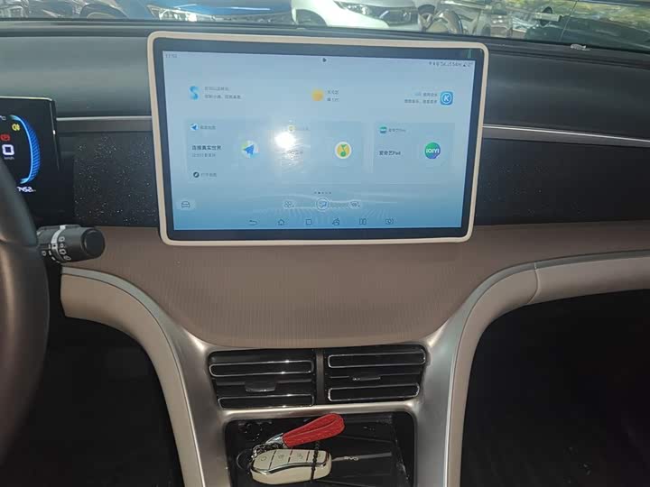 Фото 5 - BYD Song Pro Hybrid