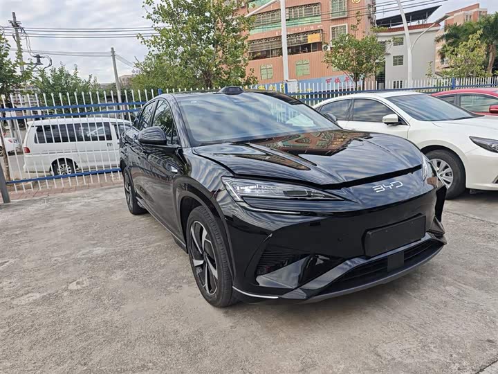 Фото 4 - BYD Sea Lion 07 EV