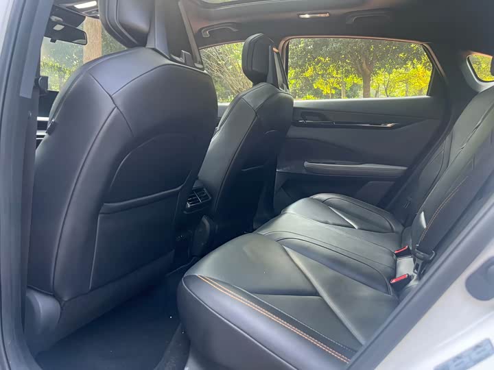 Фото 5 - Changan UNI-V