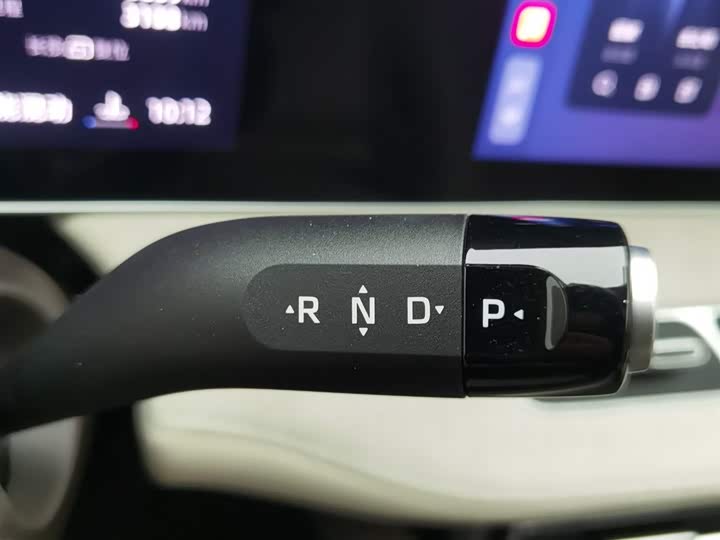 Фото 13 - Roewe D7