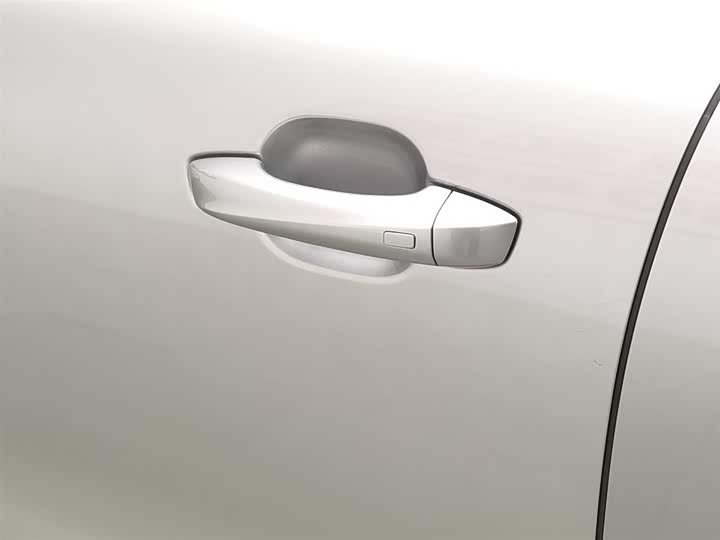 Фото 18 - Roewe D7