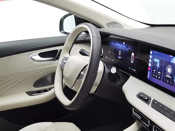 Фото 22 - Roewe D7