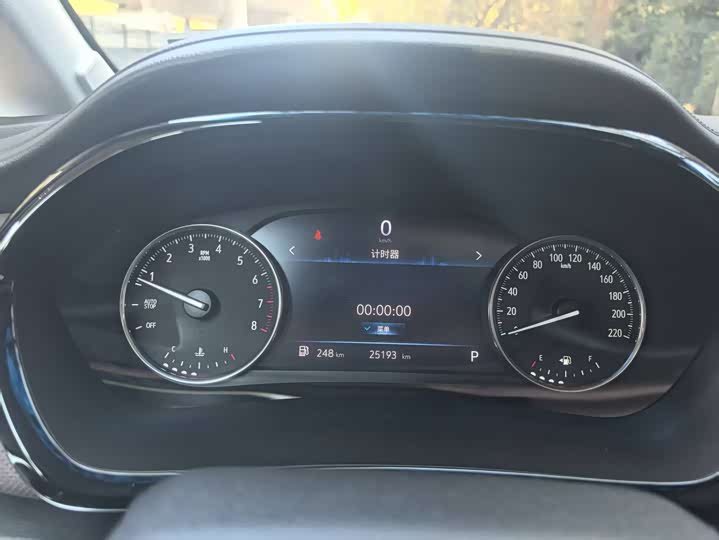 Фото 12 - Buick GL8 ES