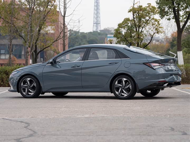 Фото 7 - Hyundai Elantra N line