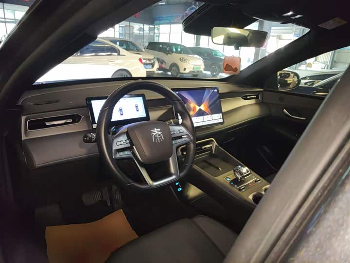 Фото 10 - BYD Qin Plus