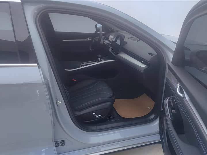 Фото 8 - Geely Preface