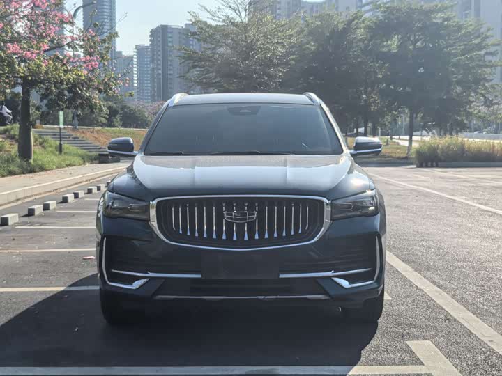 Фото 2 - Geely Monjaro