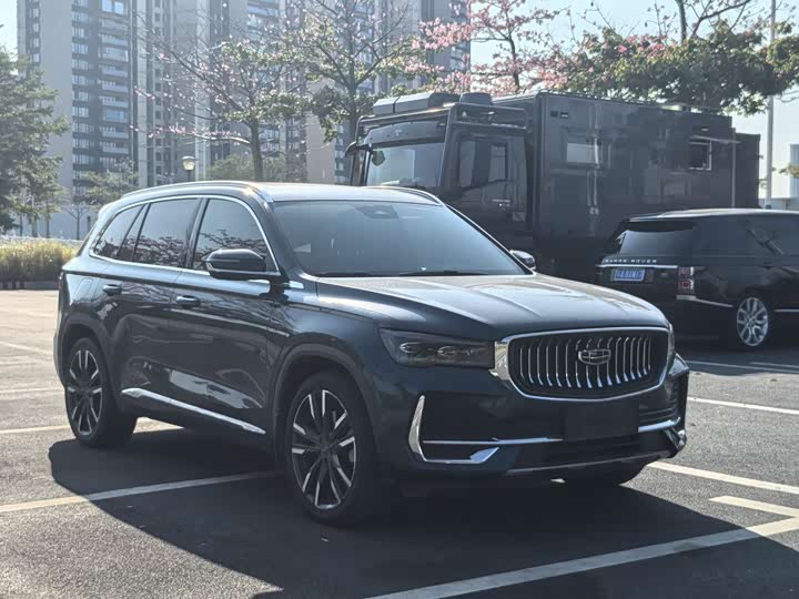 Фото 3 - Geely Monjaro