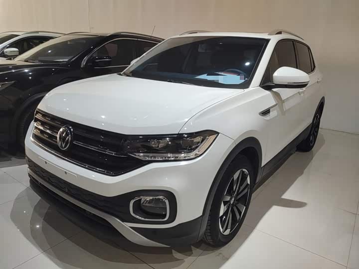 Фото 1 - Volkswagen Tacqua