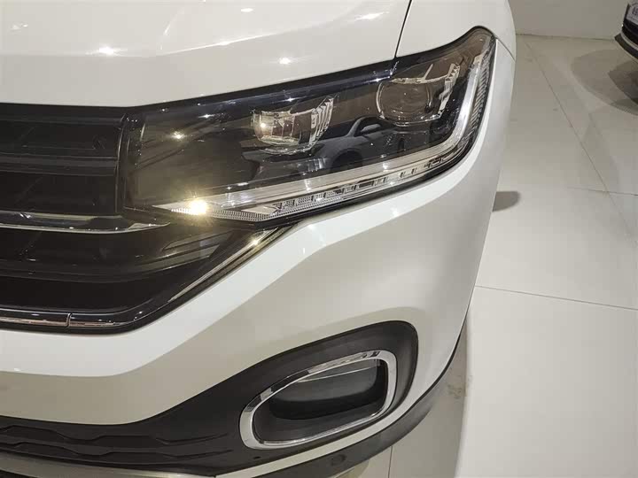 Фото 24 - Volkswagen Tacqua