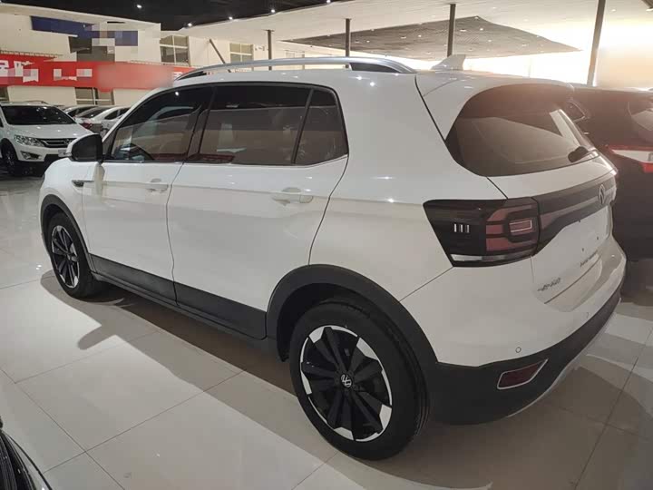 Фото 5 - Volkswagen Tacqua