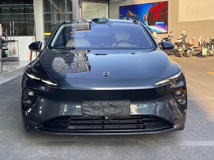 Фото 2 - Nio ET7