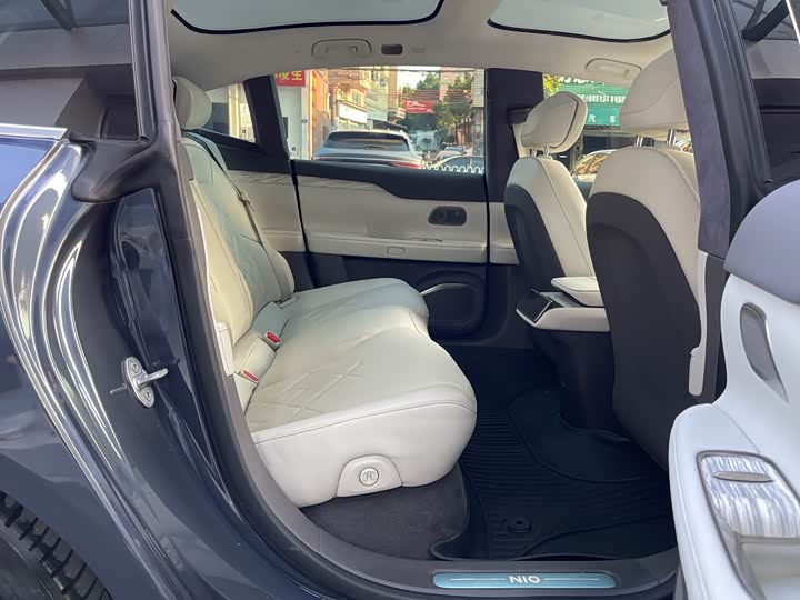 Фото 27 - Nio ET7