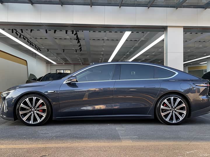 Фото 7 - Nio ET7