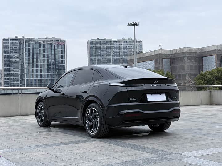 Фото 7 - Nio Onvo L60