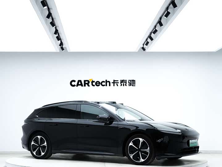 Фото 18 - Nio ET5T