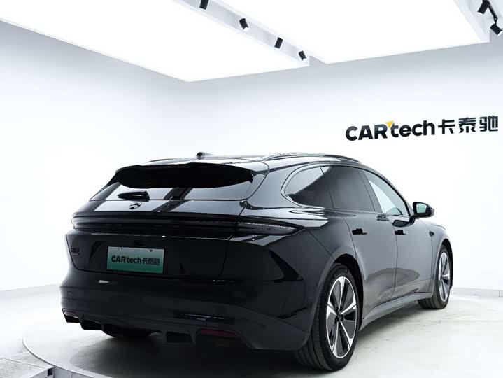 Фото 19 - Nio ET5T