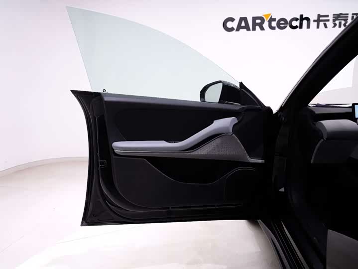 Фото 3 - Nio ET5T