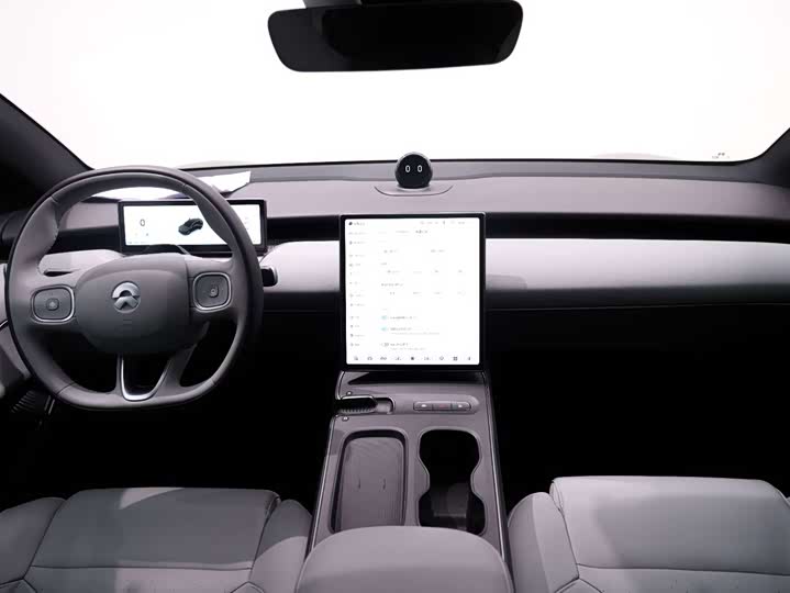 Фото 7 - Nio ET5T