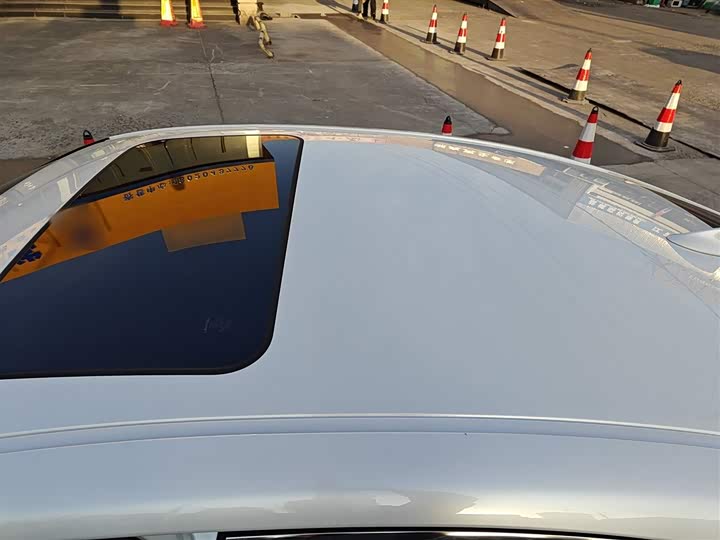 Фото 27 - Lexus ES