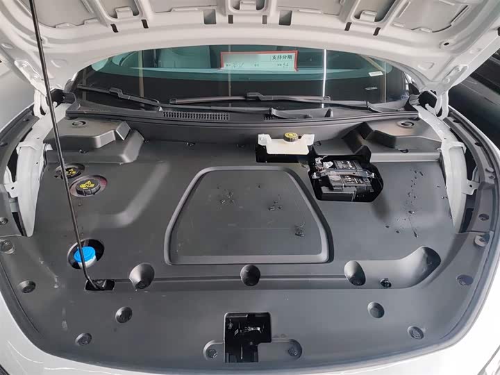 Фото 20 - XPeng Mona M03