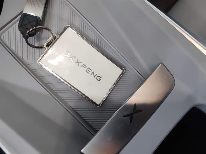 Фото 9 - XPeng Mona M03