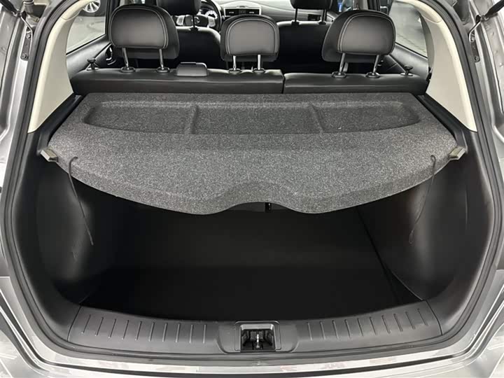 Фото 6 - Nissan Tiida