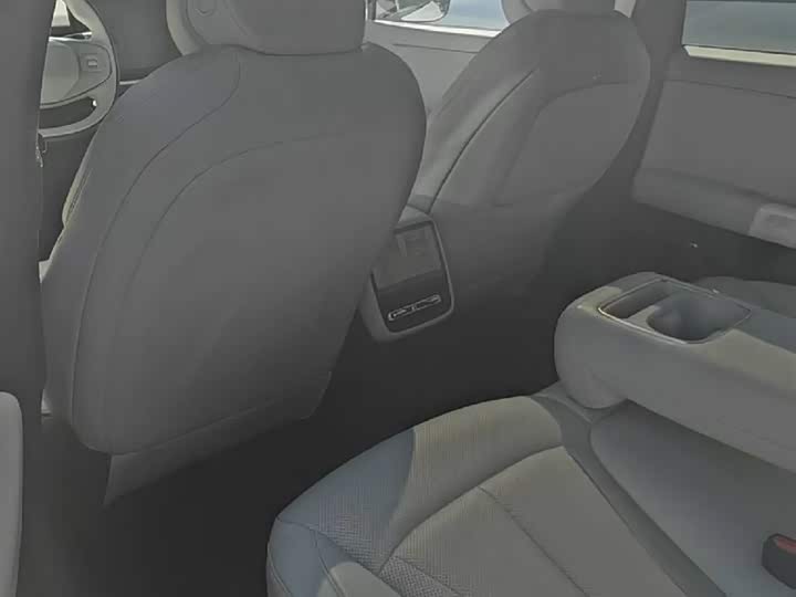 Фото 5 - XPeng F57