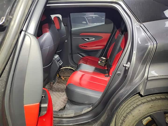 Фото 11 - Changan UNI-T