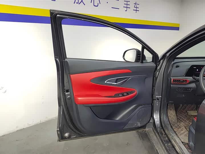 Фото 7 - Changan UNI-T