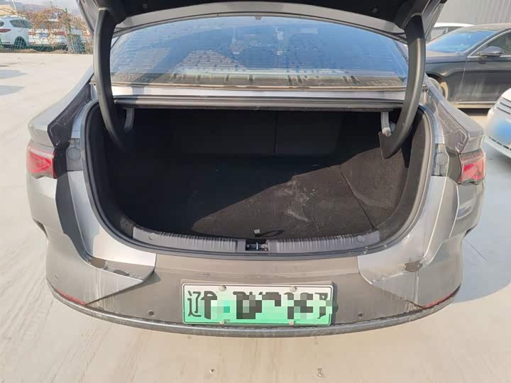 Фото 19 - BYD Qin L