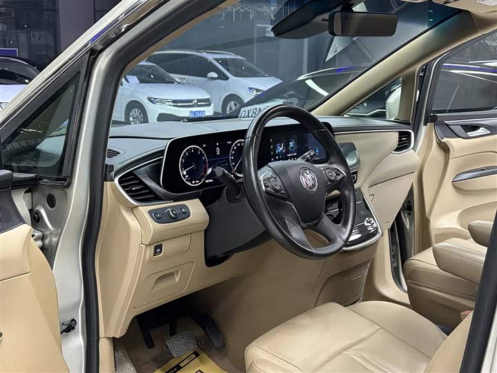 Фото 7 - Buick GL8 ES