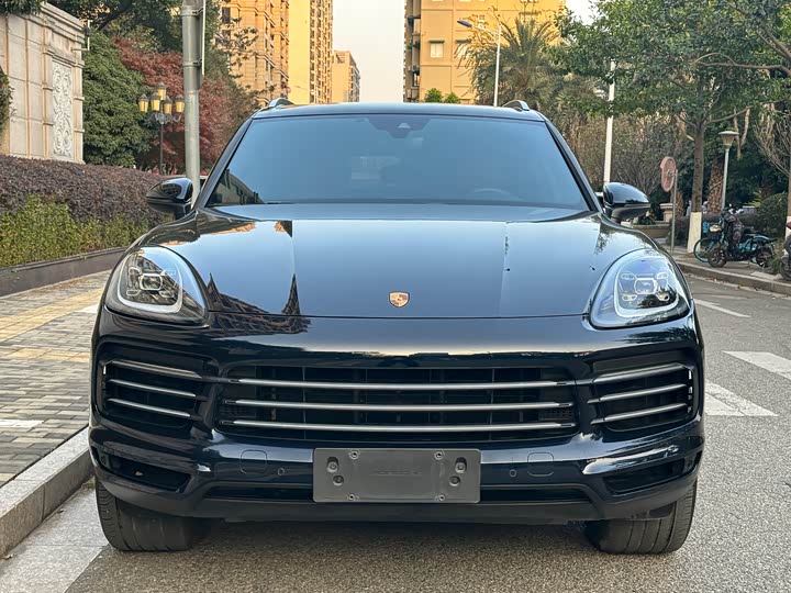 Фото 2 - Porsche Cayenne