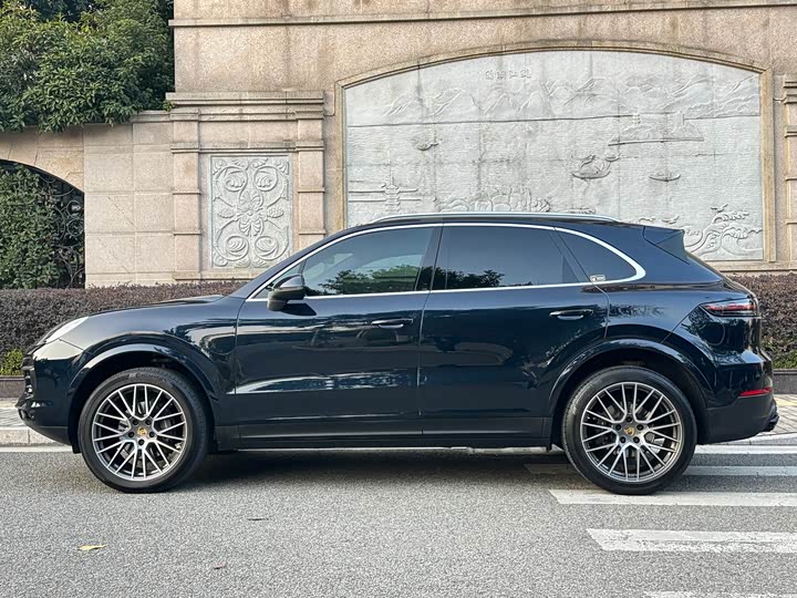 Фото 3 - Porsche Cayenne